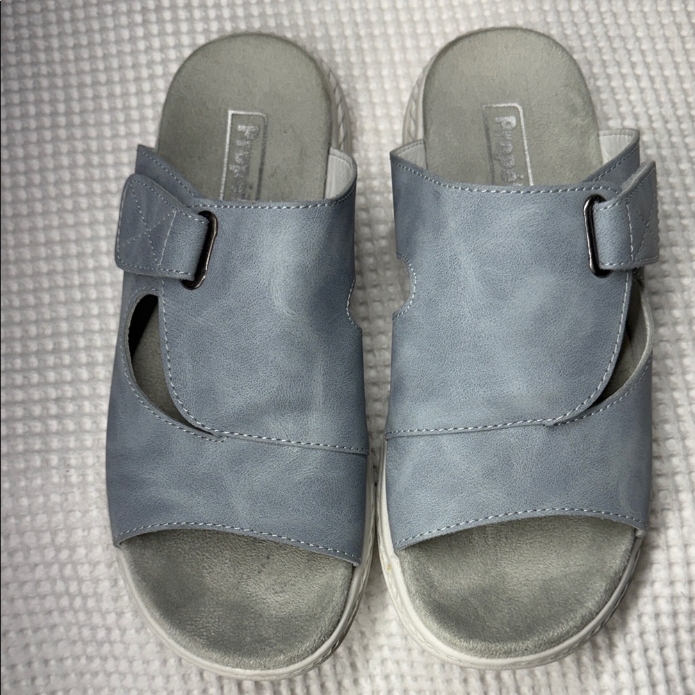 Light Blue Propet Slide Sandals - Size 7